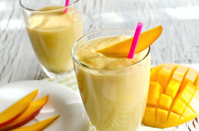 Смути с манго и портокал за отслабване